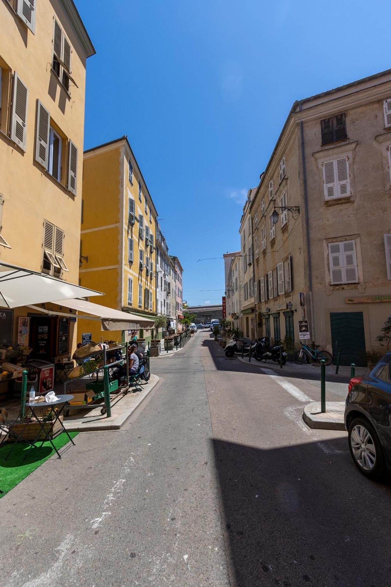 Appartements Au Coeur De La Vieille Ville Pietonne & Citadelle Аяччо Номер фото